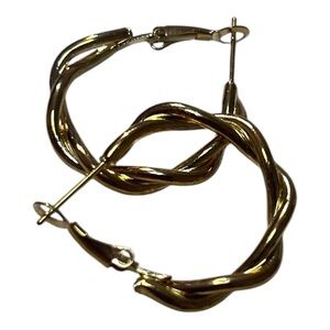 💖5/$10💖Braided Gold Hoop Earrings with Hinged Closure